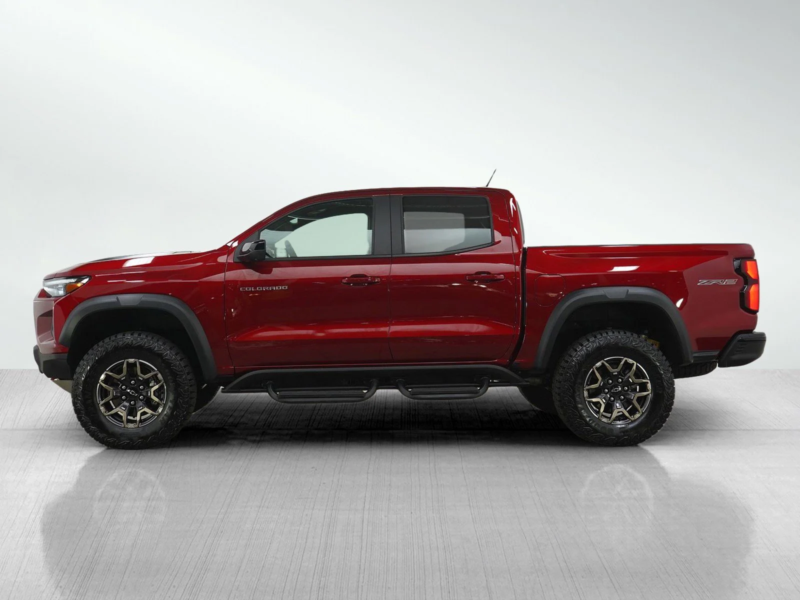 Used 2024 Chevrolet Colorado ZR2 with VIN 1GCPTFEKXR1205822 for sale in Burnsville, Minnesota