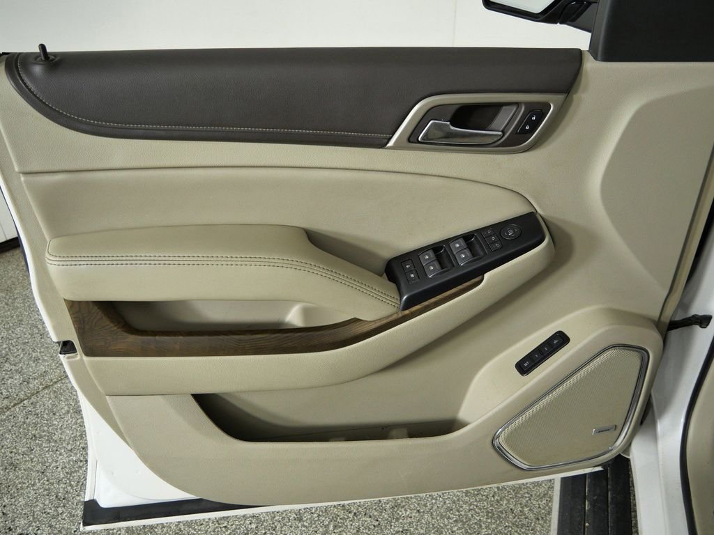 Used 2018 White GMC Denali image 34