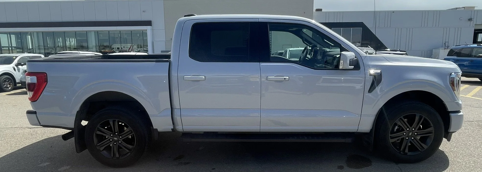 Used 2021 White Ford LARIAT SuperCrew   EcoBoost™ image 6