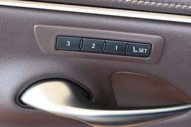 Certified Used 2020 NEBULA GRAY PEARL Lexus 300h image 20