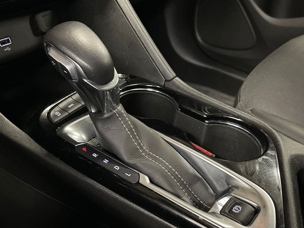 Used 2024 White Buick Preferred image 26