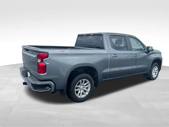 Used 2020 Satin Steel Metallic Chevrolet LT image 6
