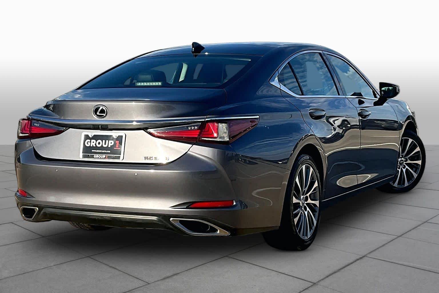 Used 2019 Nebula Gray Pearl Lexus Luxury image 13