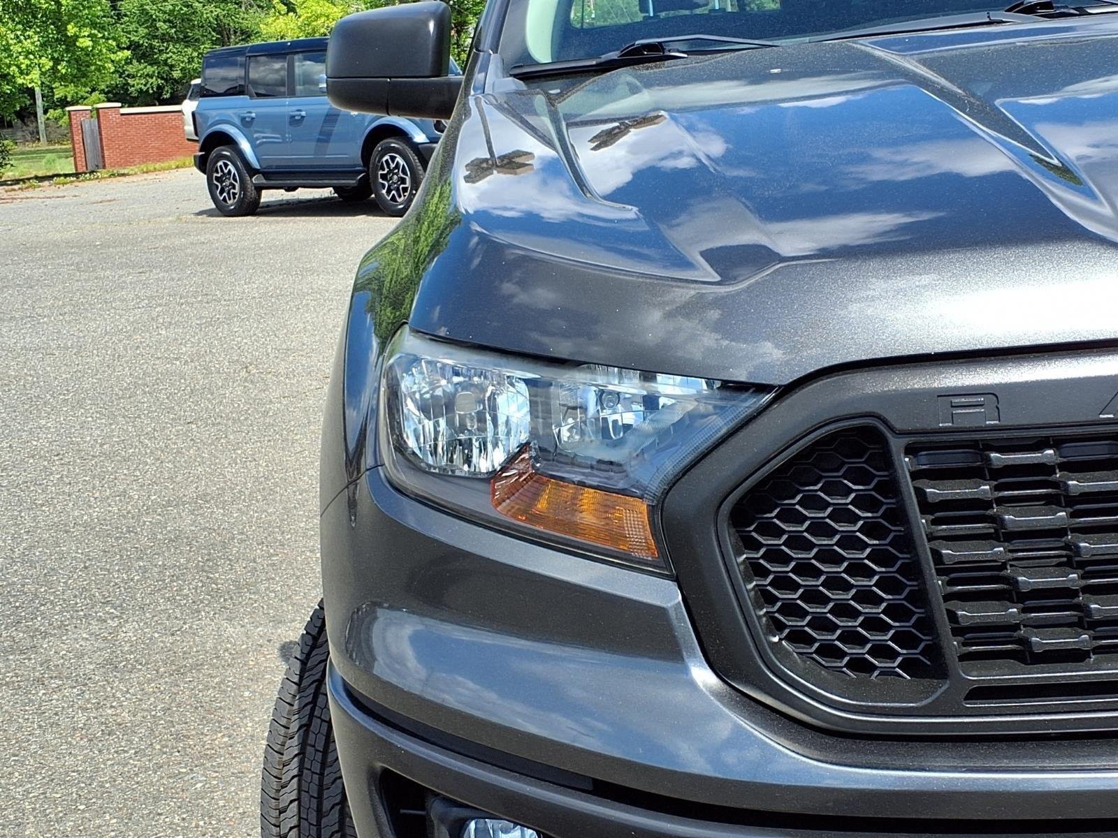 Used 2019 Magnetic Ford XL image 13