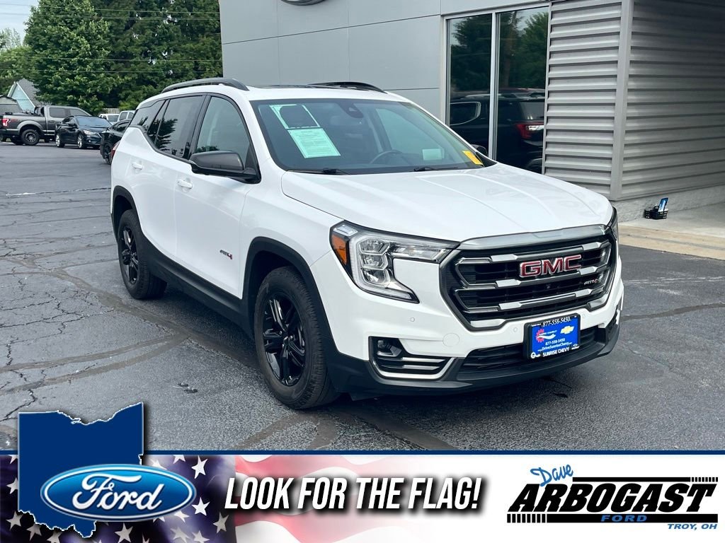 2022 GMC Terrain AT4 AWD's photo