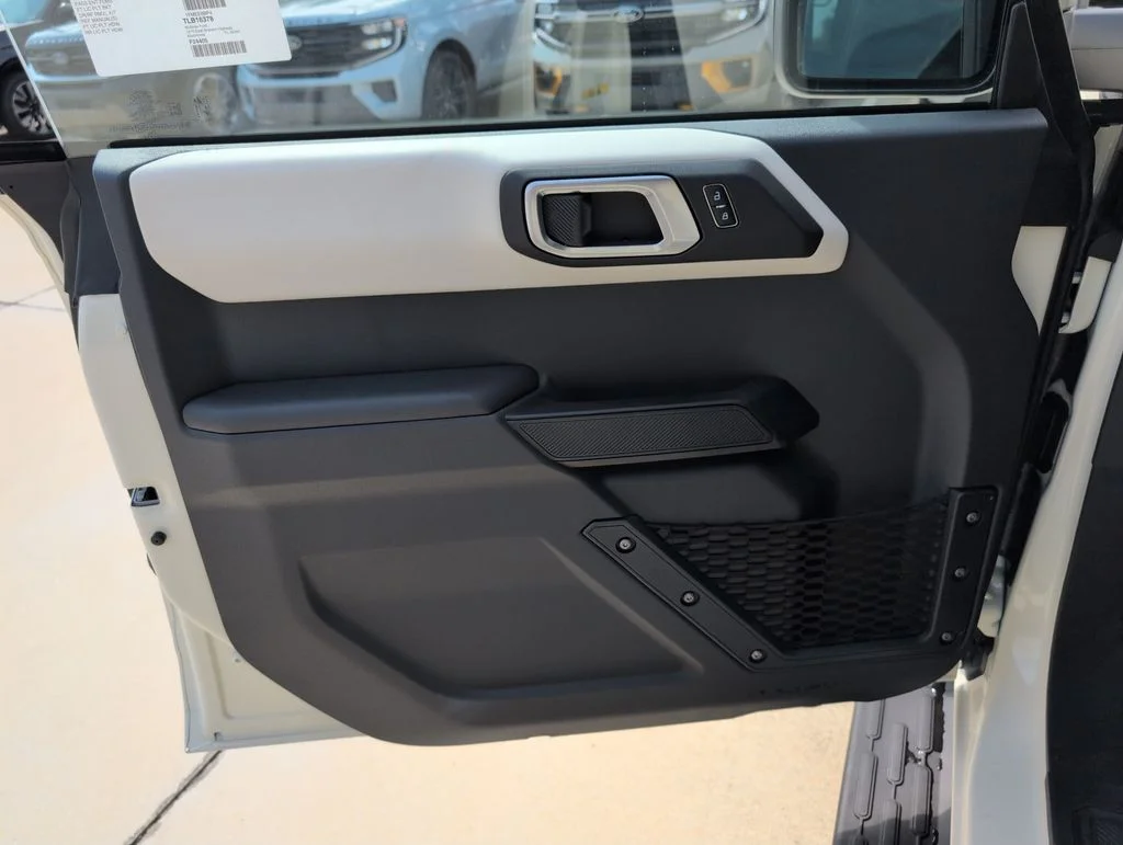 New 2026 White Ford Outer Banks image 31