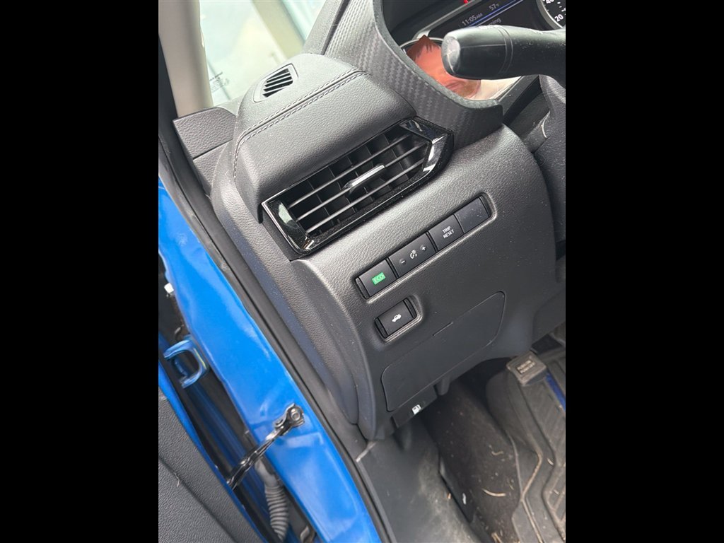 Used 2022 Blue Nissan SV image 6
