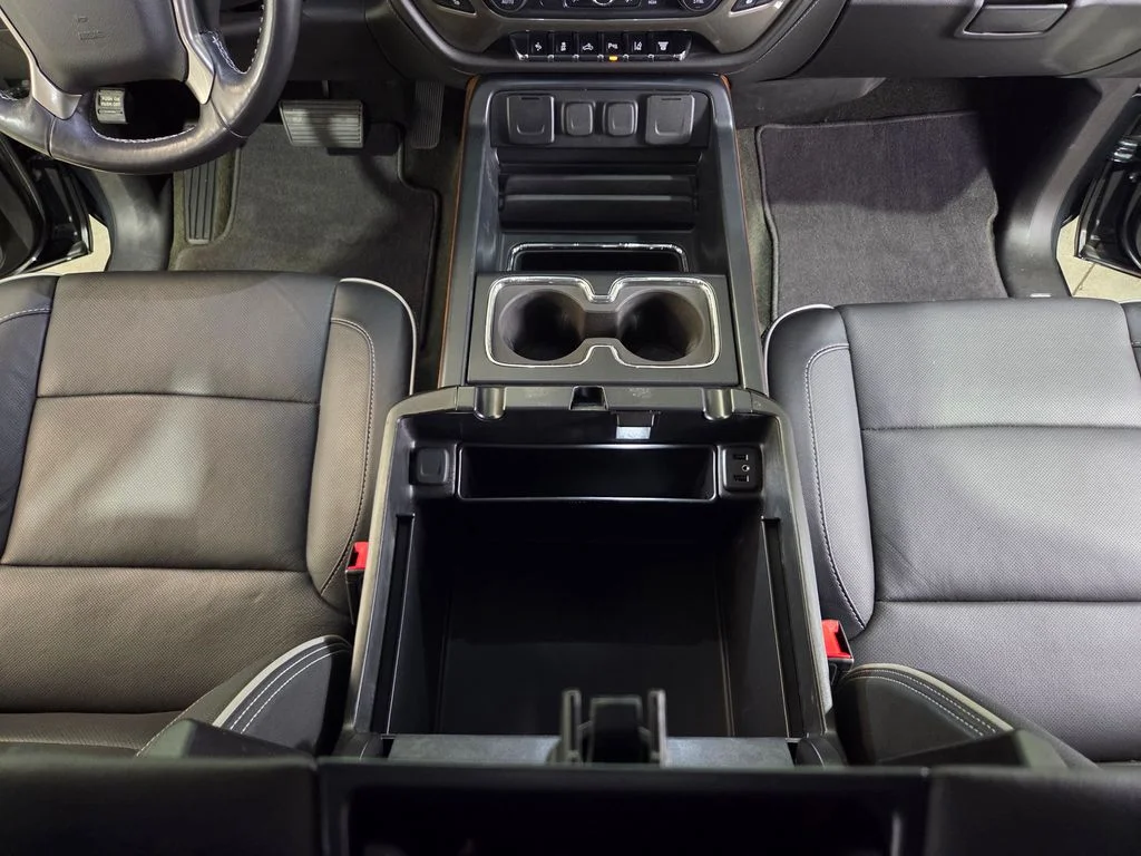 Used 2018 Gray Chevrolet High Country image 23