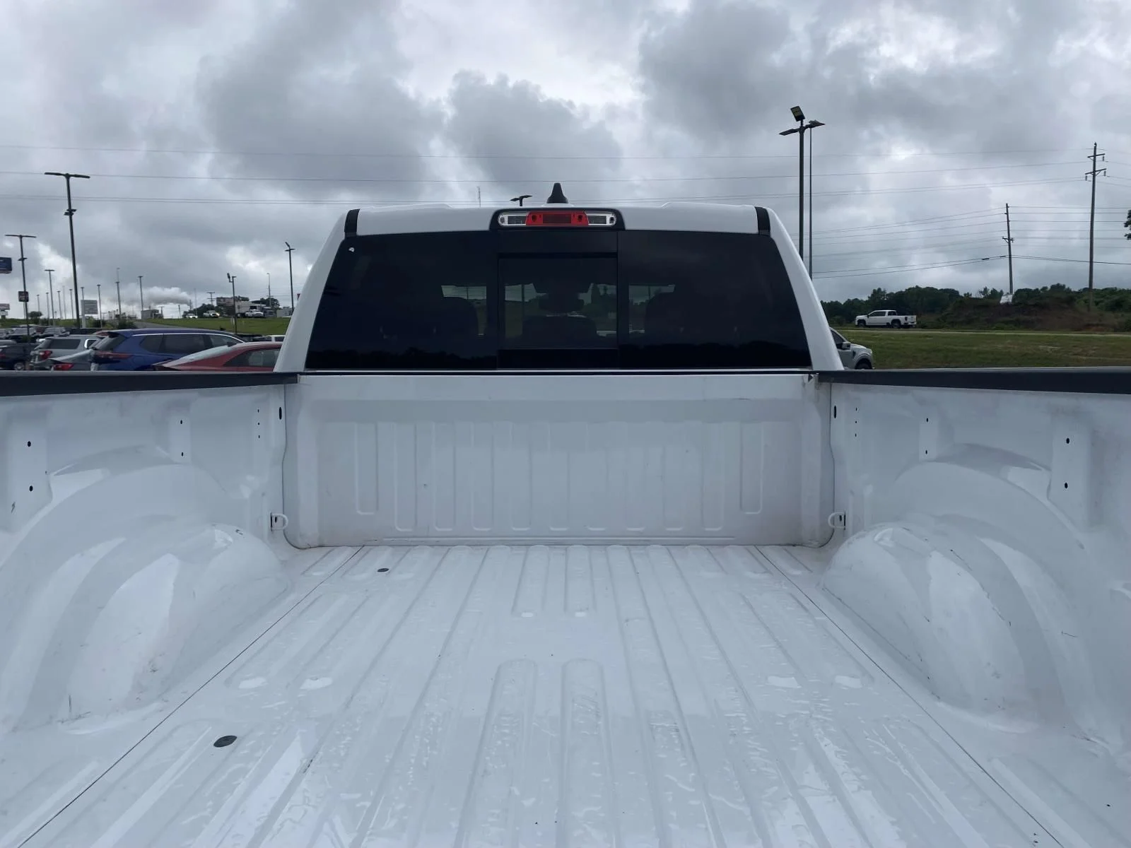 Used 2021 White Ram Big Horn/Lone Star image 10