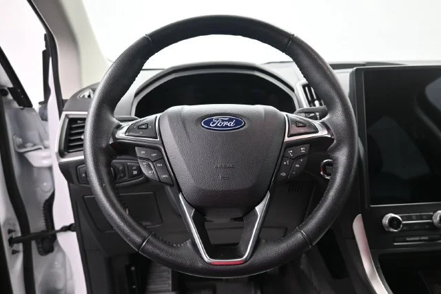 Used 2024 Oxford White Ford SEL image 14