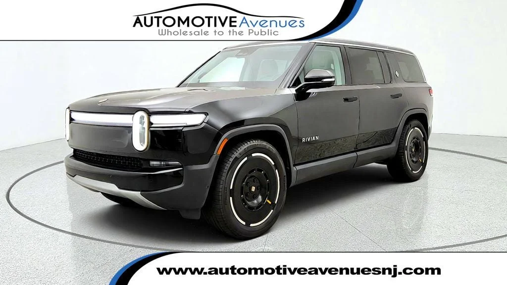Used 2025 Midnight Rivian Adventure Dual-Motor Large Pack image 1