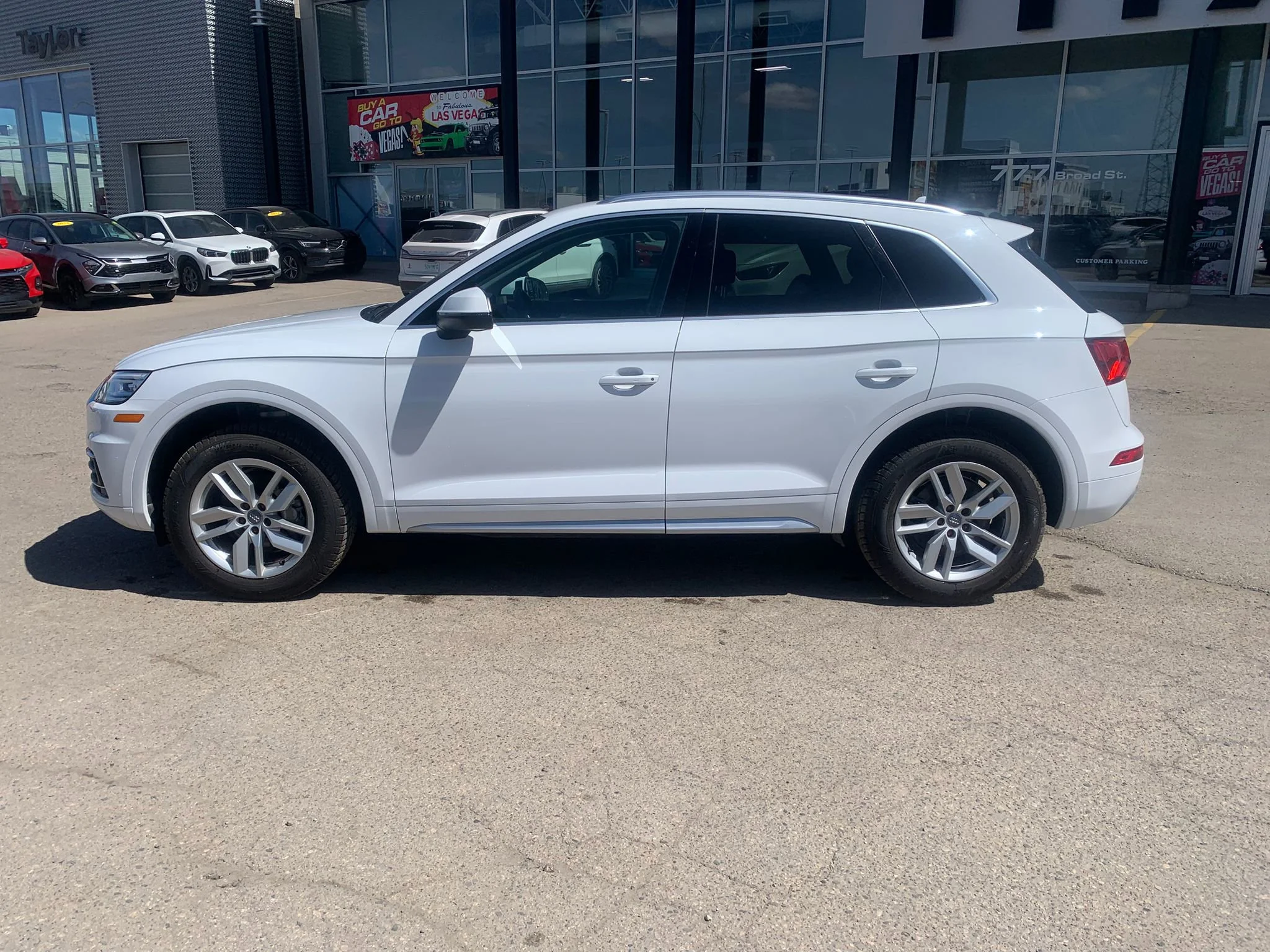 Certified Used 2020 Ibis White Audi Komfort Quattro TFSI AWD*Htd Leather | Htd Wheel | Memory Seats | Park Assist | Apple CarPlay image 9