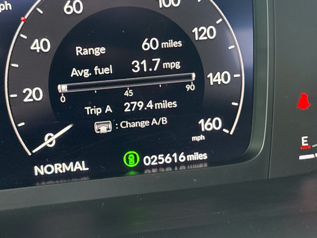 Certified Used 2024 Rallye Red Honda Touring image 19
