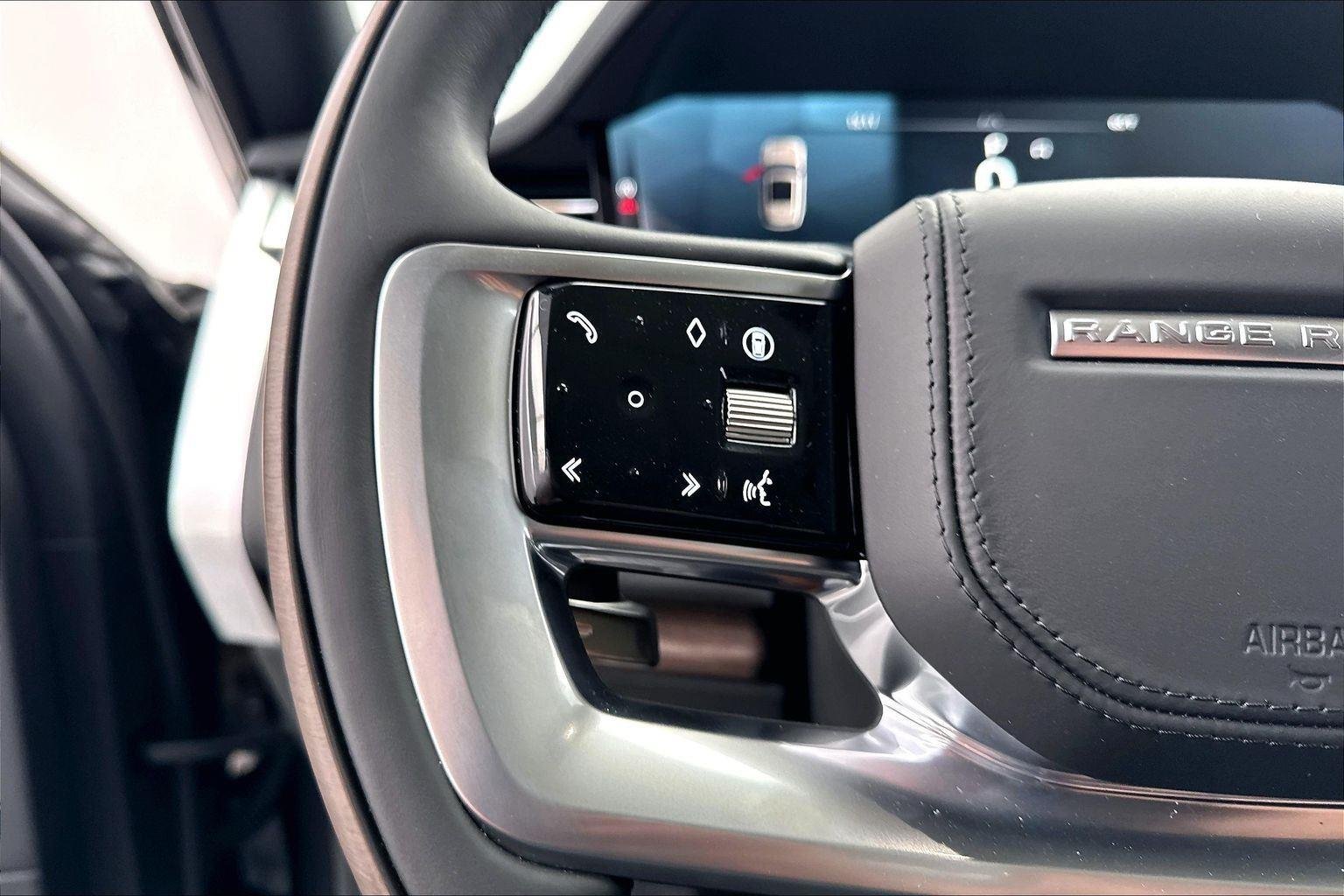 New 2026 Carpathian Grey Premium Metallic Land Rover SE image 9