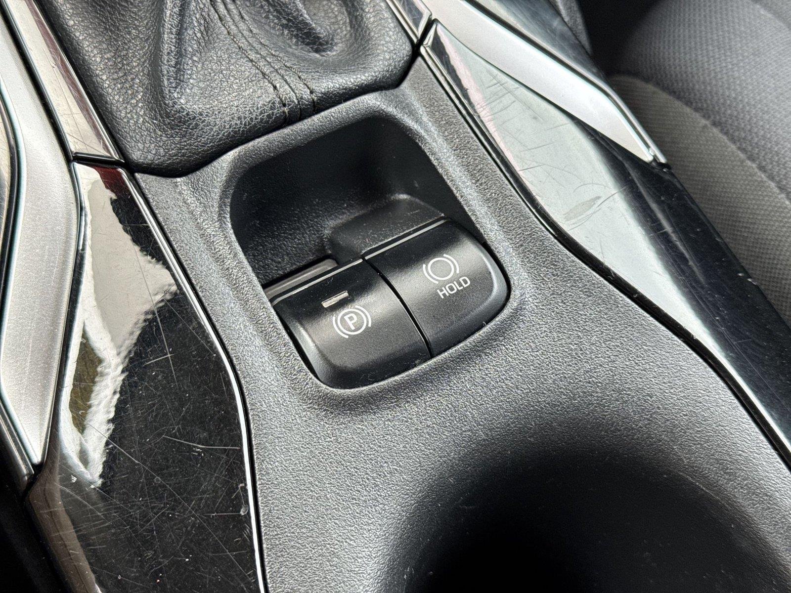 2021 Toyota Corolla LE - Photo 42