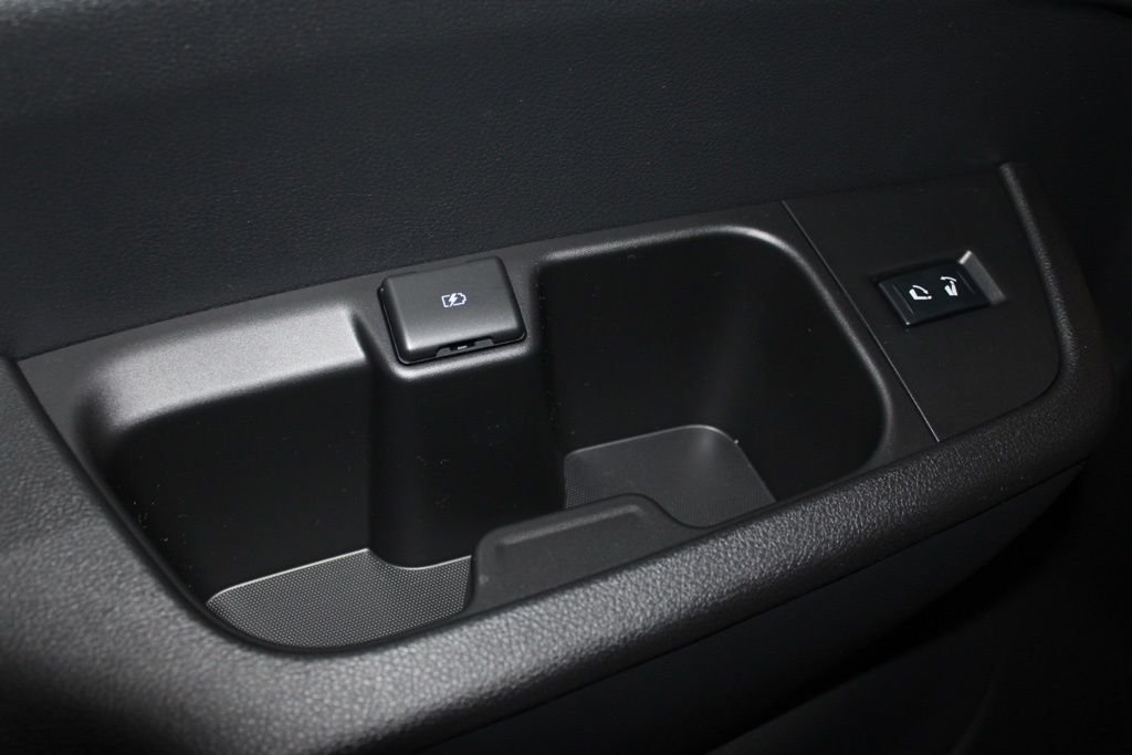 Used 2026 White INFINITI SPORT image 45