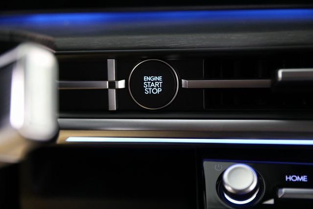 2026 Hyundai Santa Fe Limited - Photo 13