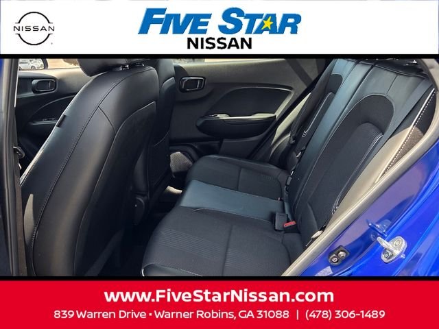 Used 2023 Blue Hyundai Limited image 6
