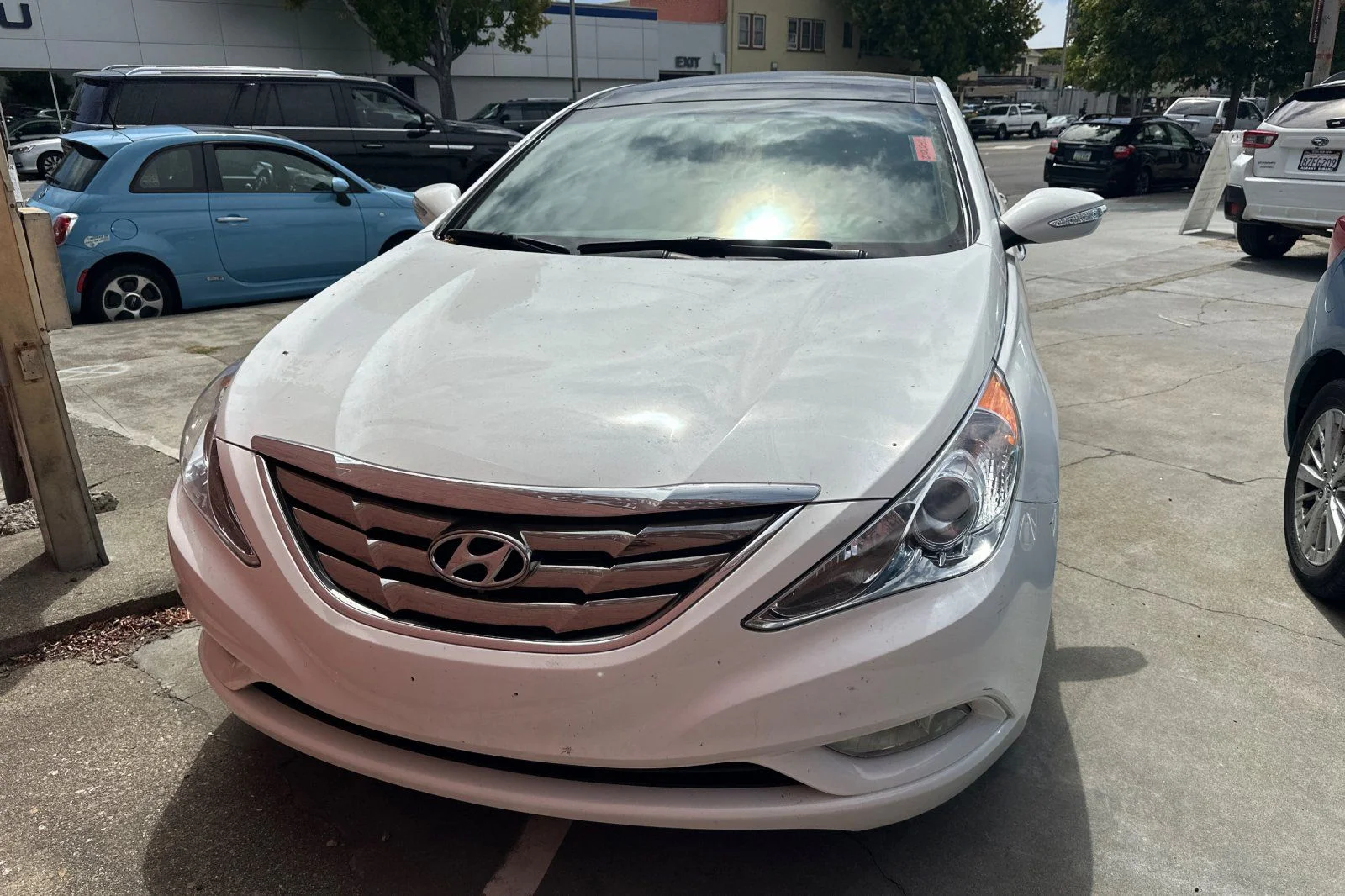 Used 2013 White Hyundai Limited image 3