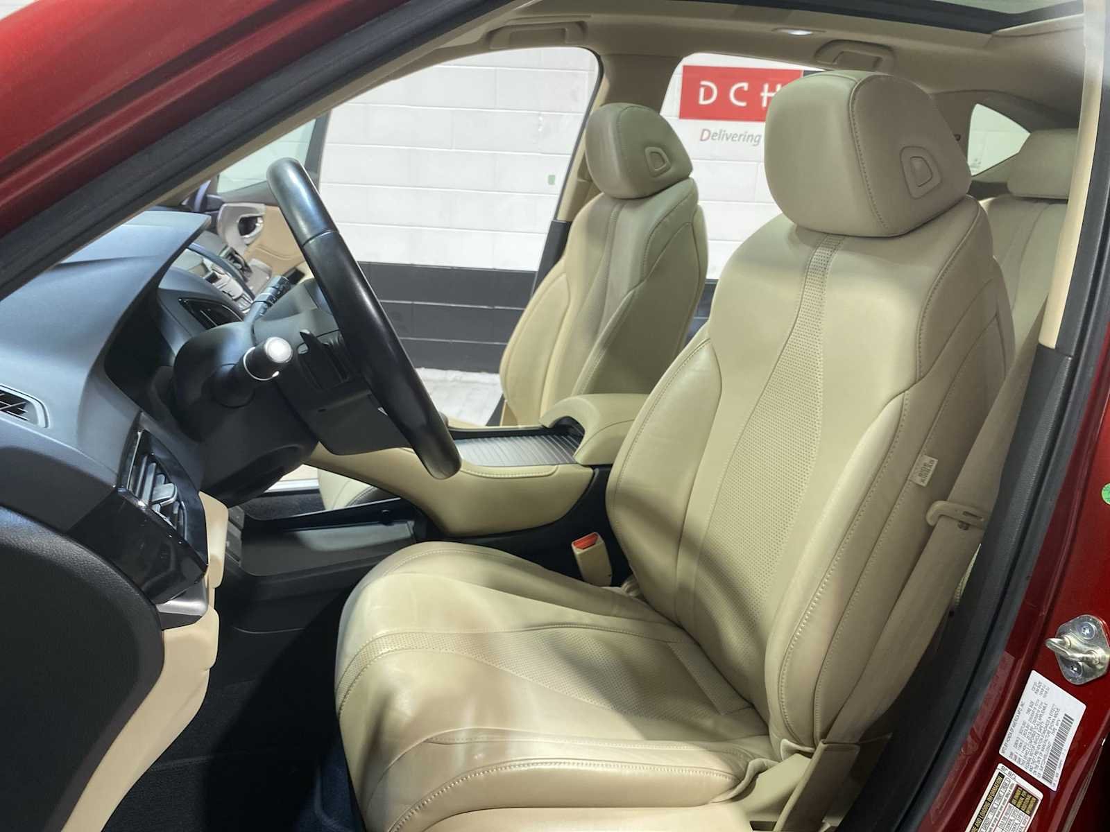 Used 2020 Performance Red Pearl Acura w/Technology Pkg image 11