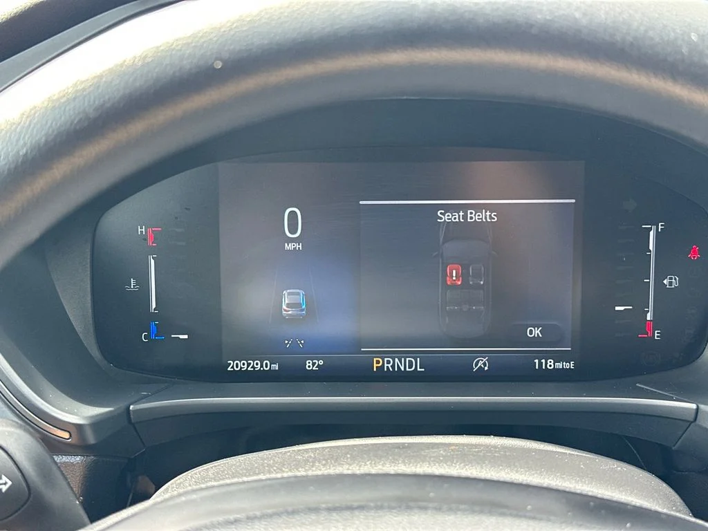 Used 2025 Silver Ford Active image 26