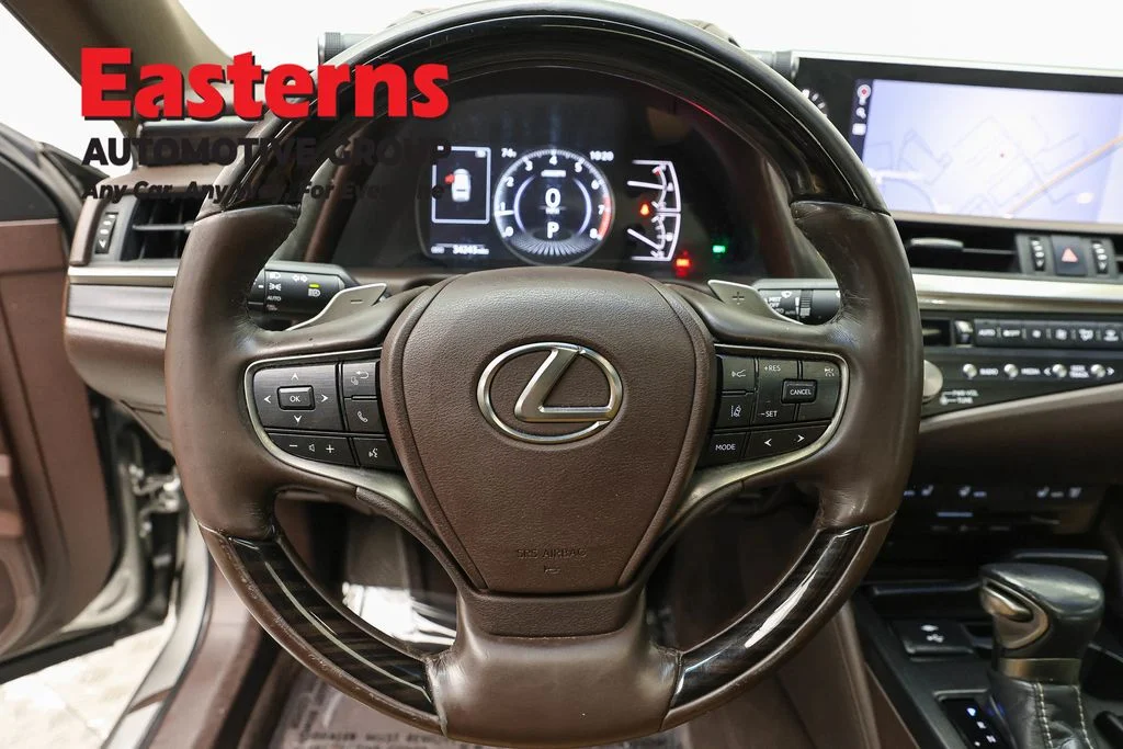 Used 2021 Silver Lexus 350 image 10