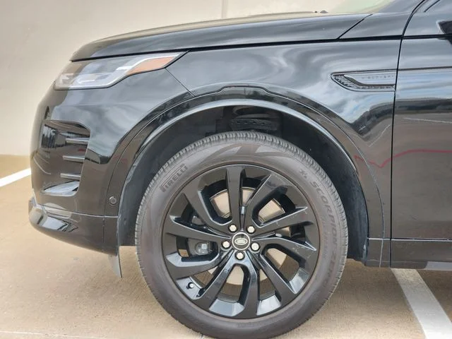 Certified Used 2025 Black Land Rover SE image 9