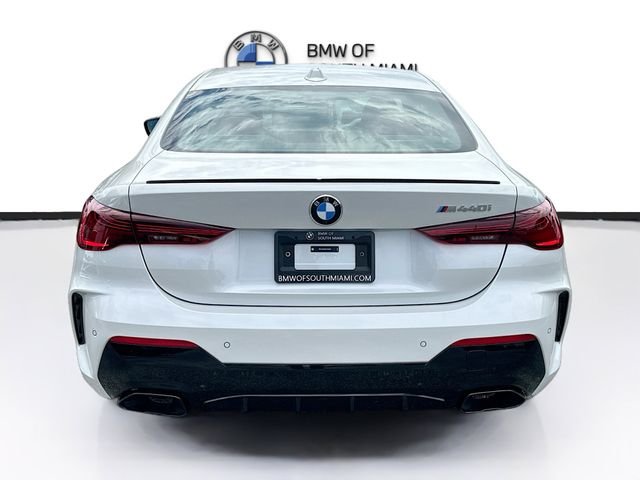 New 2027 White BMW M440i image 5