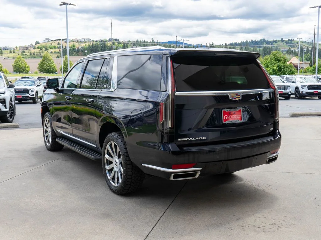 Used 2024 Blue Cadillac Premium Luxury Platinum image 5