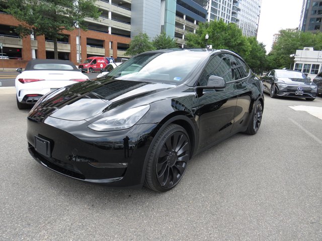 2024 Tesla Model Y Performance