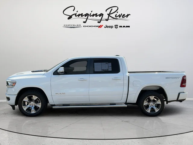 Used 2022 White Ram Laramie image 4