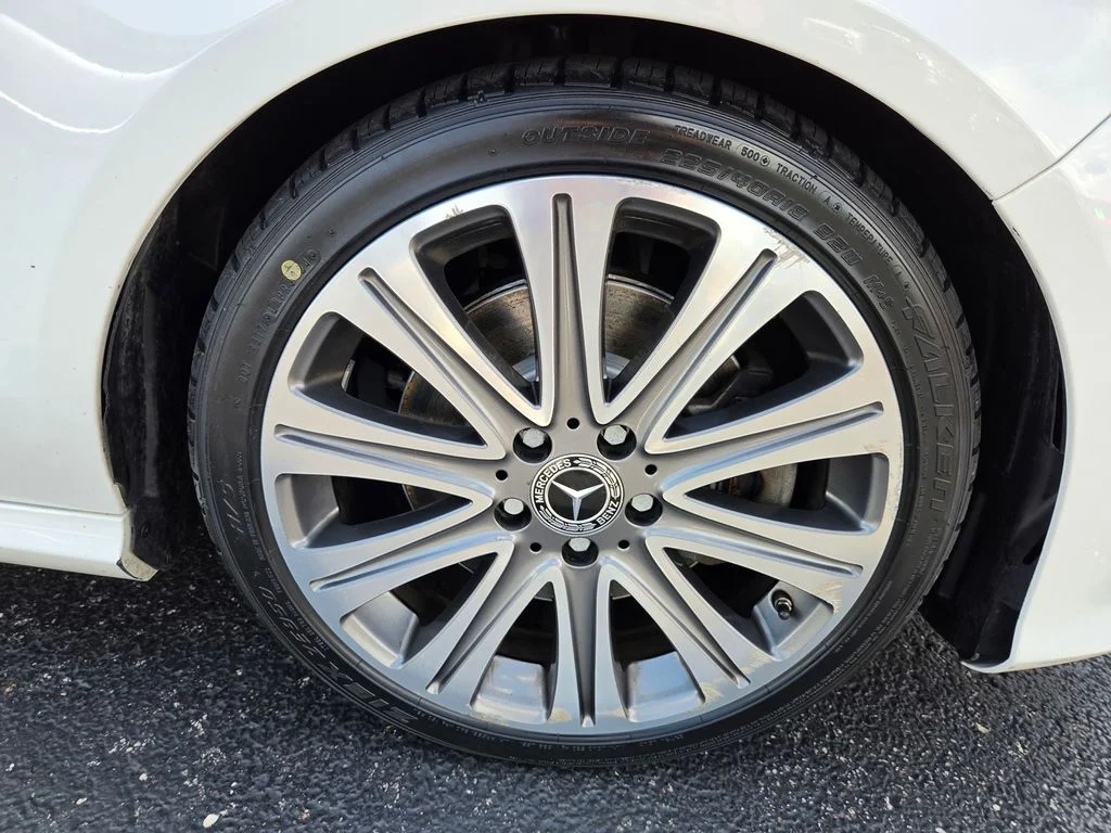 Used 2018 White Mercedes-Benz CLA 250 image 37
