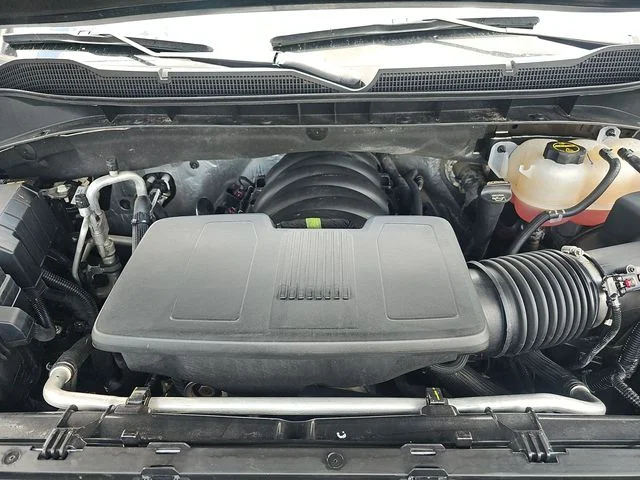Used 2024 Gray Chevrolet ZR2 image 22