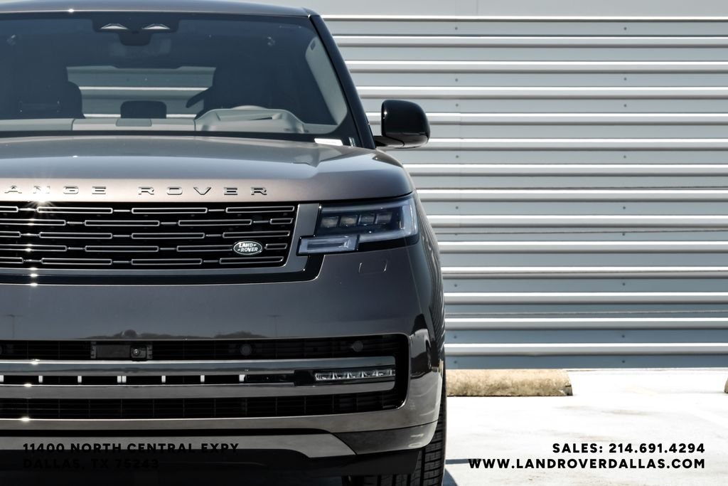 New 2026 Charente Grey Prem Met Land Rover SE image 48