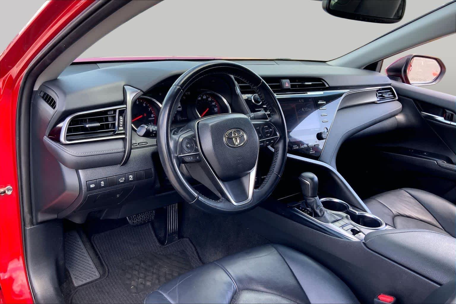 Used 2019 Supersonic Red Toyota XSE image 17