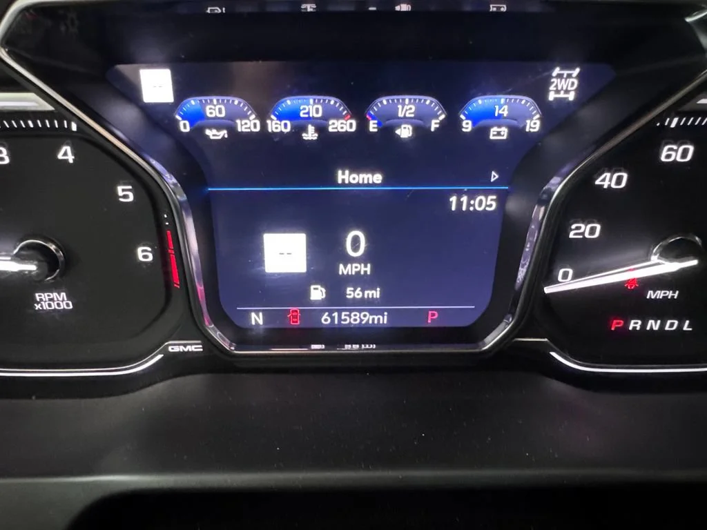 Certified Used 2021 SUMMIT WHITE GMC AT4 image 18