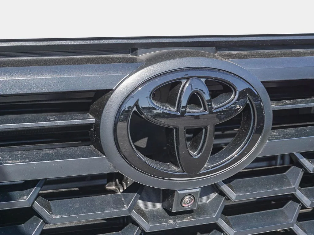 2026 Toyota Tacoma TRD Sport - Photo 11