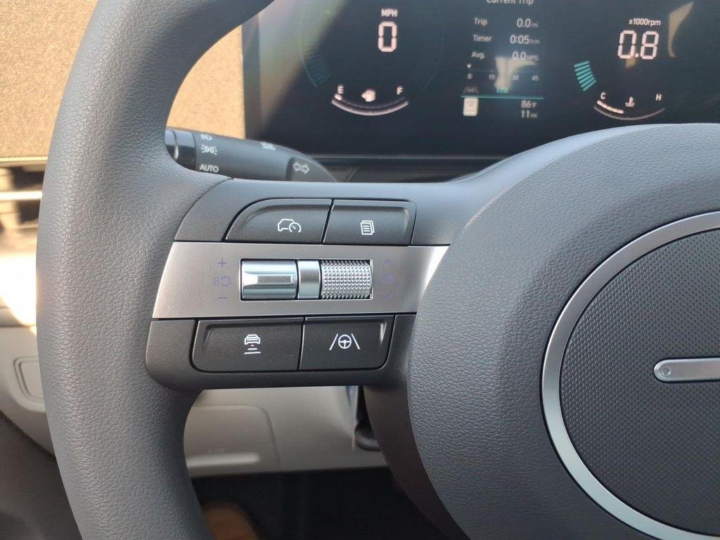 New 2027 Gray Hyundai SE FWD image 17
