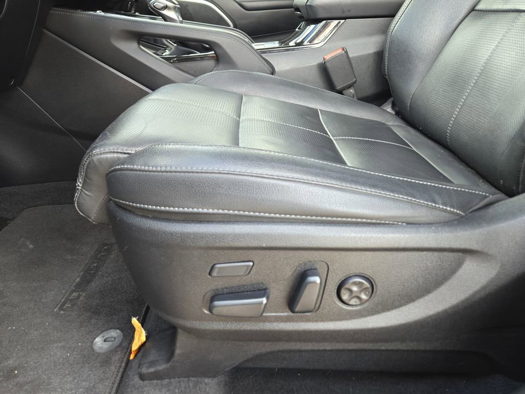 Used 2024 Silver Kia SX image 19