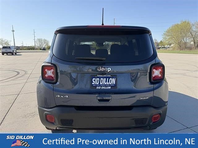 Certified Used 2023 Slate Blue Pearlcoat Jeep Latitude image 5