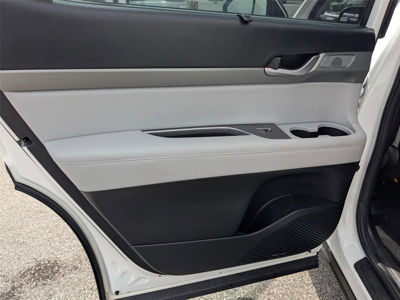 Used 2023 Silver Hyundai SEL image 25