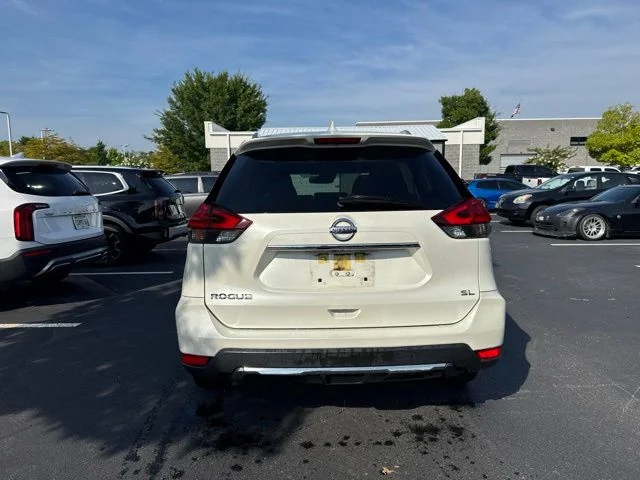 Used 2017 White Nissan SL image 4