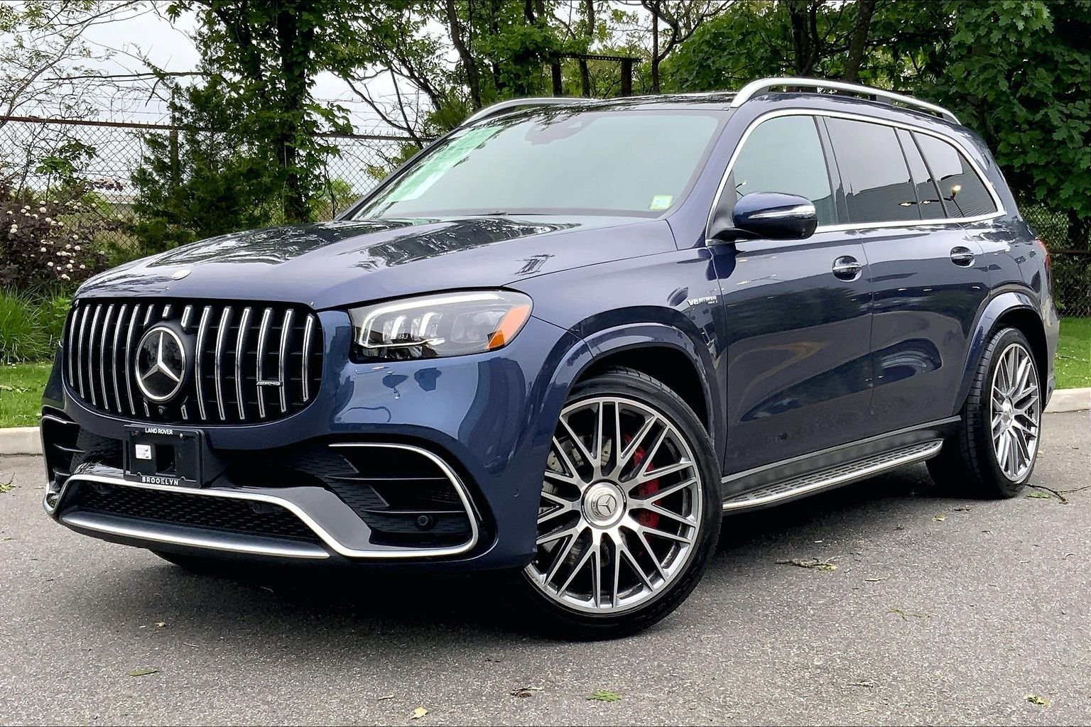2024 Mercedes-Benz GLS AMG GLS 63's photo