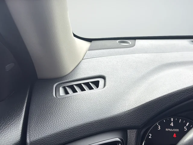 Used 2018 Gray Nissan SV image 31