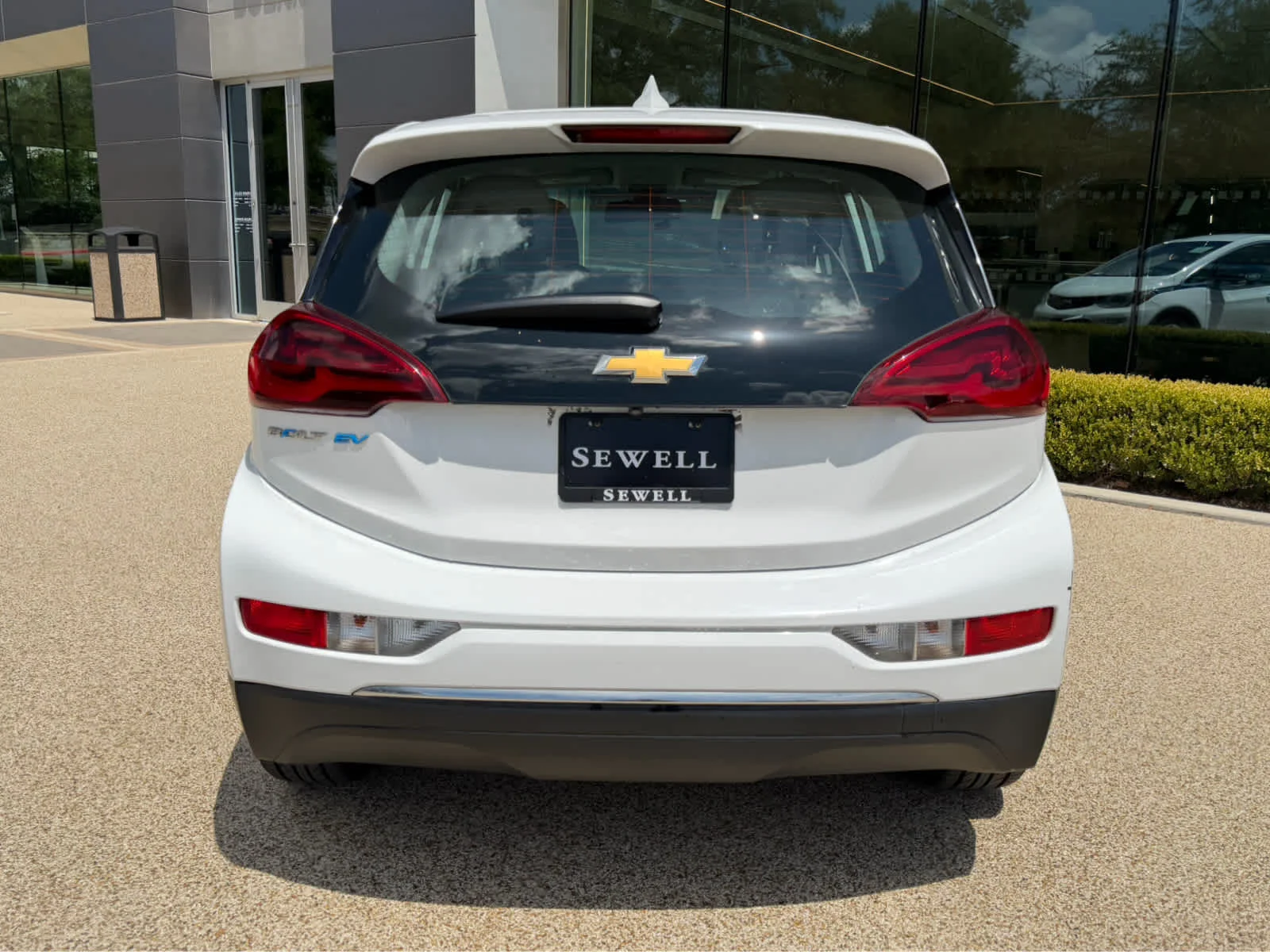 Used 2017 Summit White Chevrolet LT image 7