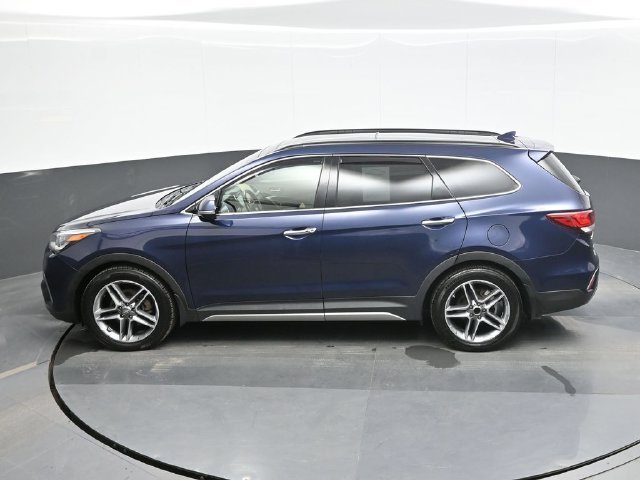 Used 2017 Blue Hyundai Limited Ultimate image 12