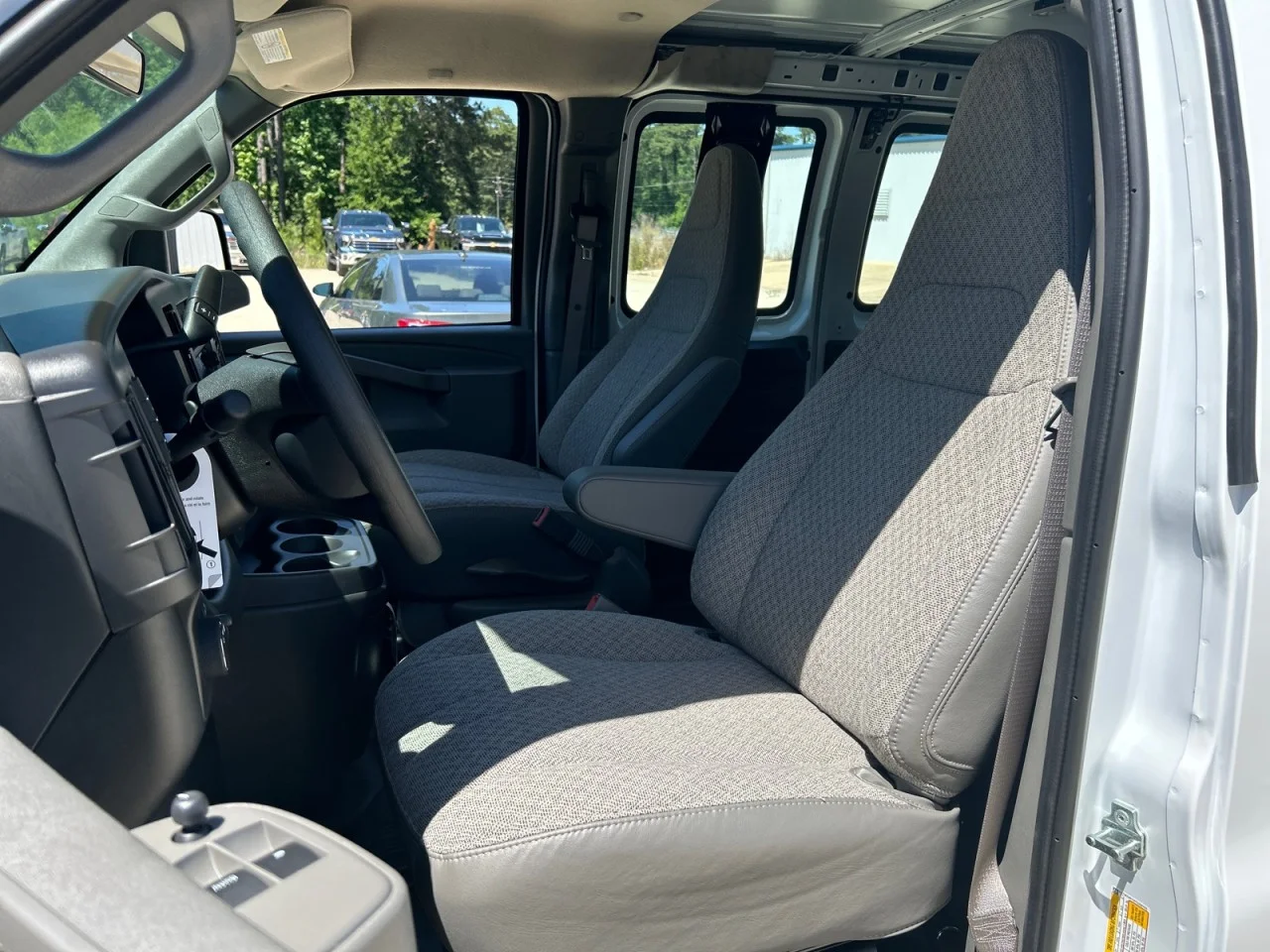 2026 GMC Savana Cargo Work Van - Photo 15