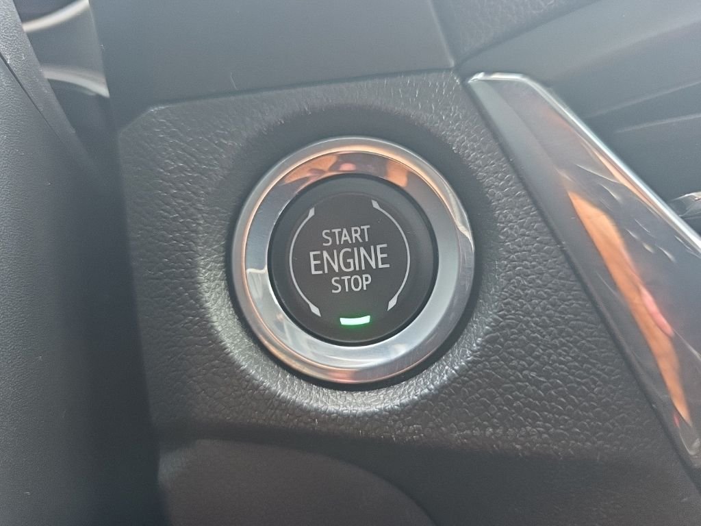 Used 2025 White Buick Preferred image 22