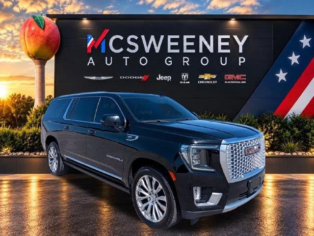 Used 2022 Onyx Black GMC Denali image 7