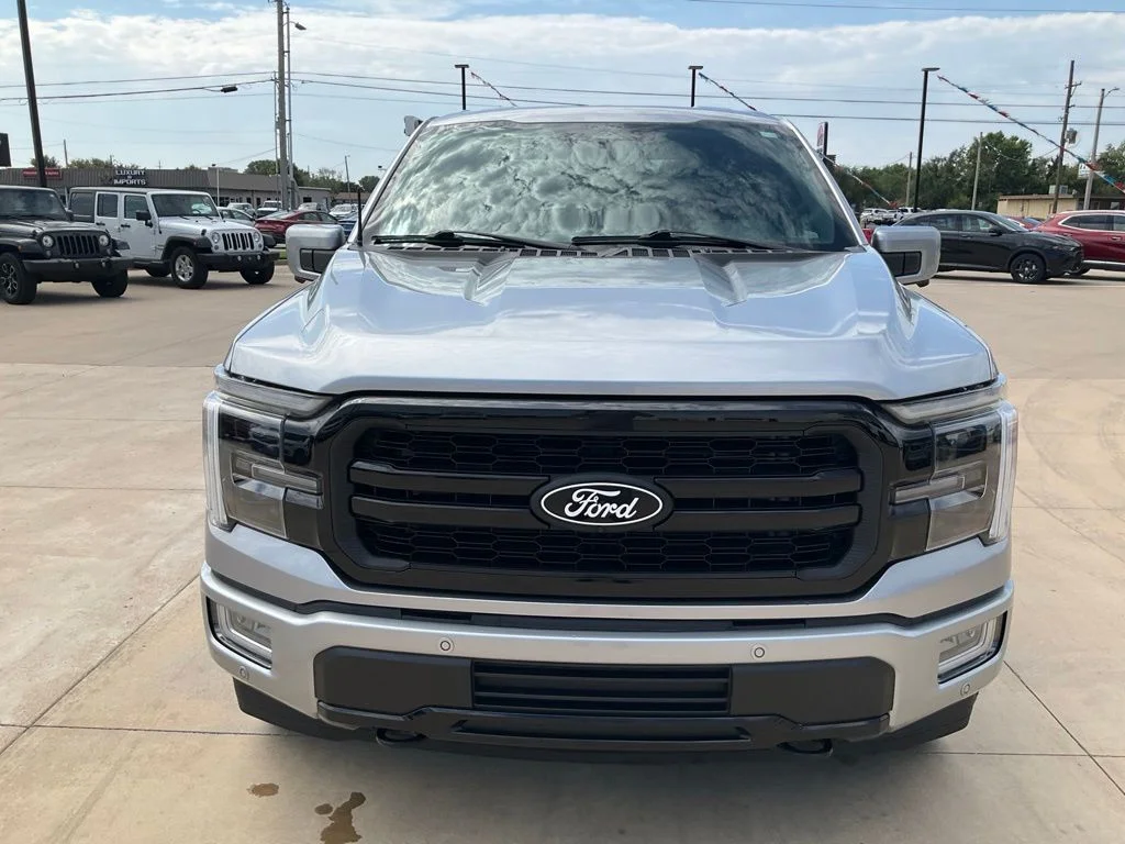 Used 2024 Silver Ford Lariat image 43